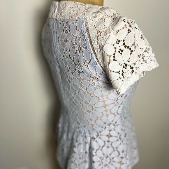 Nanette Lepore lace peplum blouse with nude lining size XS - Picture 4 of 8